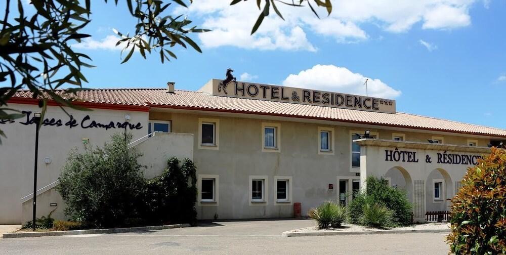 Residence Jasses De Camargue แกลลาเกอ-เลอ-มองต์เทอร์ ภายนอก รูปภาพ