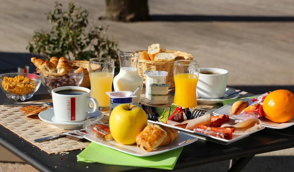 Residence Jasses De Camargue แกลลาเกอ-เลอ-มองต์เทอร์ ภายนอก รูปภาพ