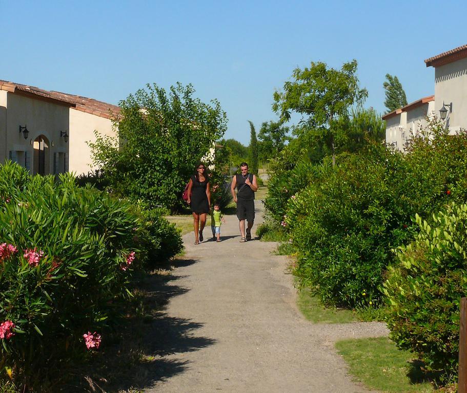 Residence Jasses De Camargue แกลลาเกอ-เลอ-มองต์เทอร์ ภายนอก รูปภาพ