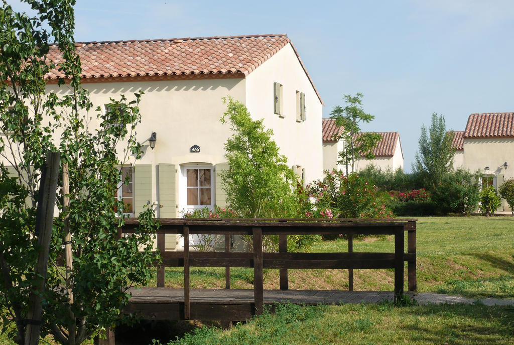 Residence Jasses De Camargue แกลลาเกอ-เลอ-มองต์เทอร์ ภายนอก รูปภาพ